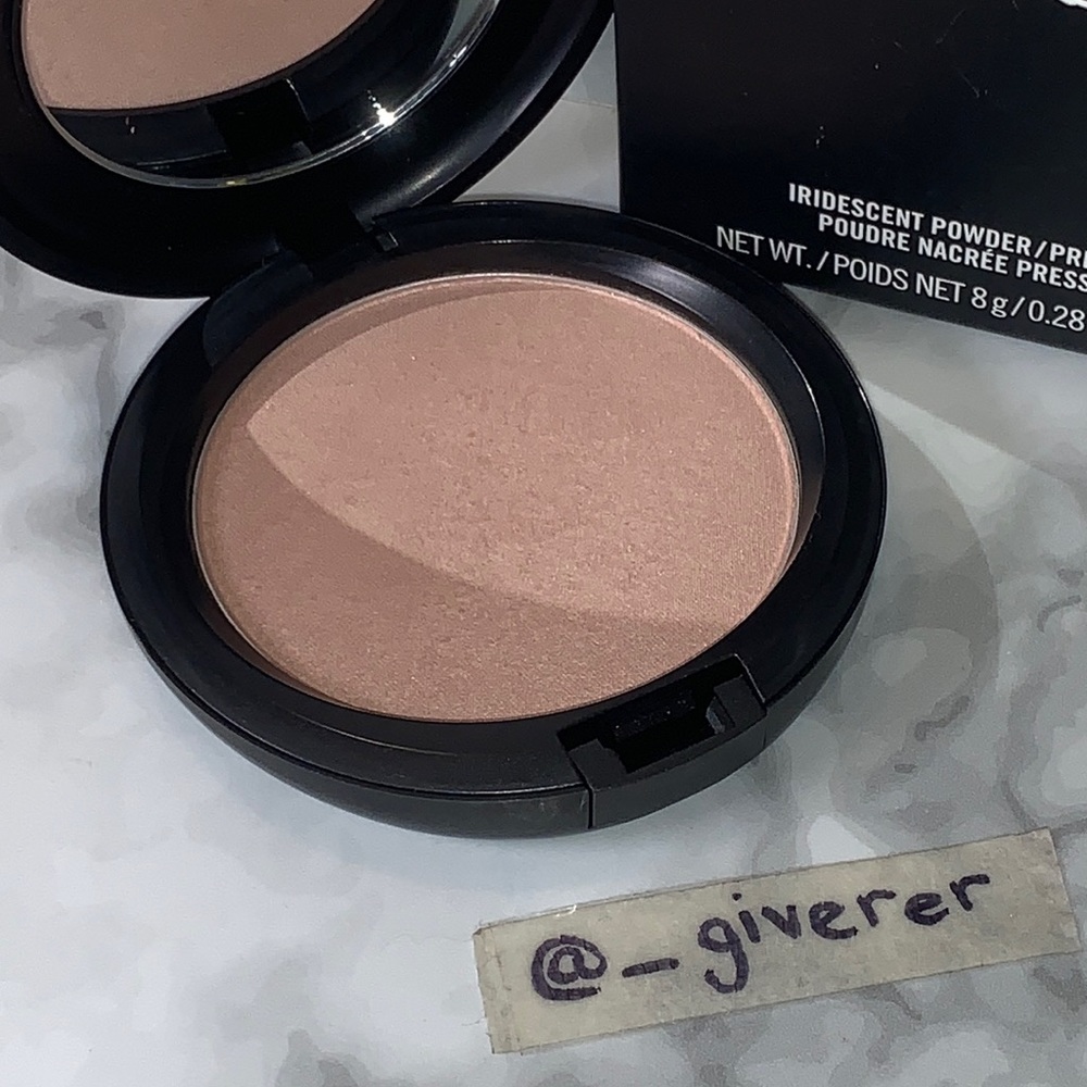 SPARKLING ROSE MAC Iridescent Powder W Box - Picture 4 of 17